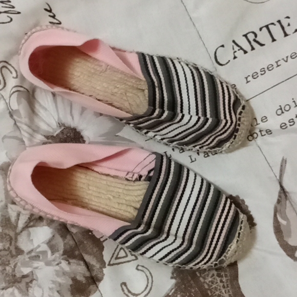 Handmade shoes - Picture 1 of 4